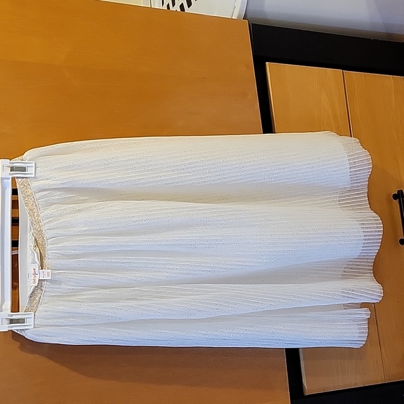 Girls skirt - Picture 2 of 2